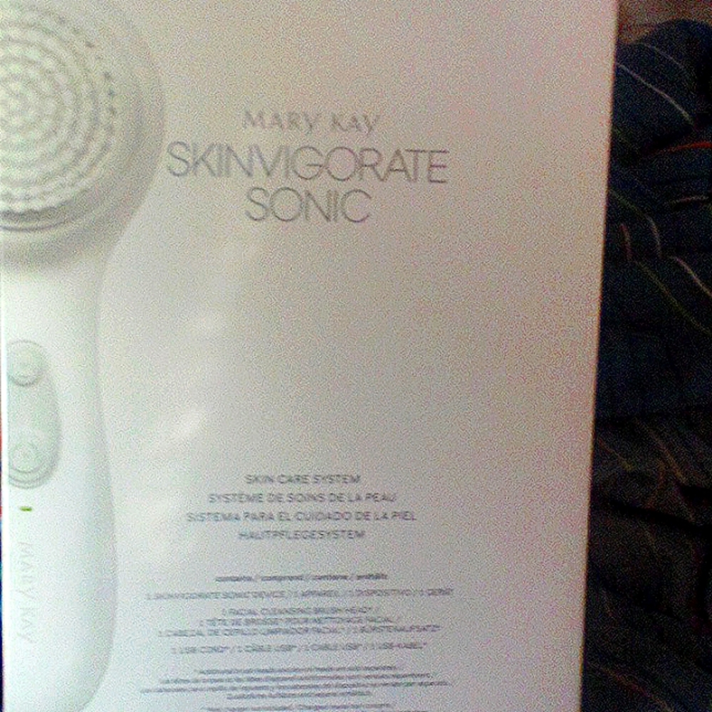 Skinvigorate Sonic Skin Brush